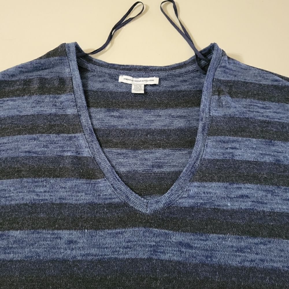 American Eagle Outfitters Women's Stripe V-neck Navy and Black Dolman Sweater - Picture 10 of 14